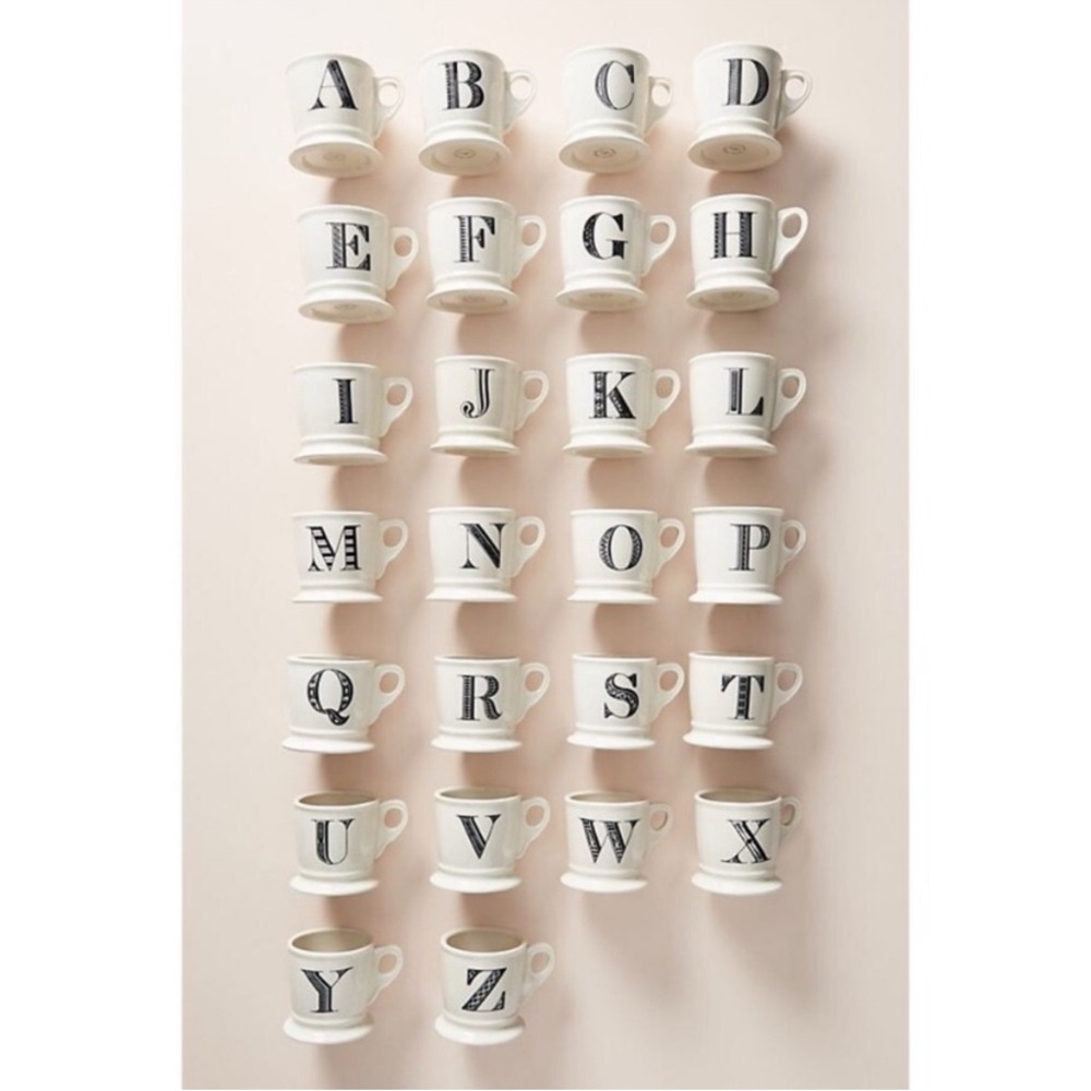 ANTHROPOLOGIE Apothecary (T) Monogram Mug